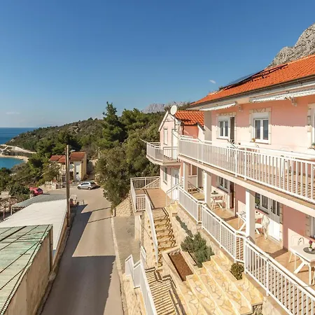 Apartment Stunning Apartment In Podaca With Kitchen Podaca