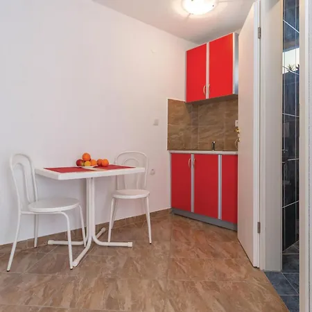With Sea View 304 Daire Podaca