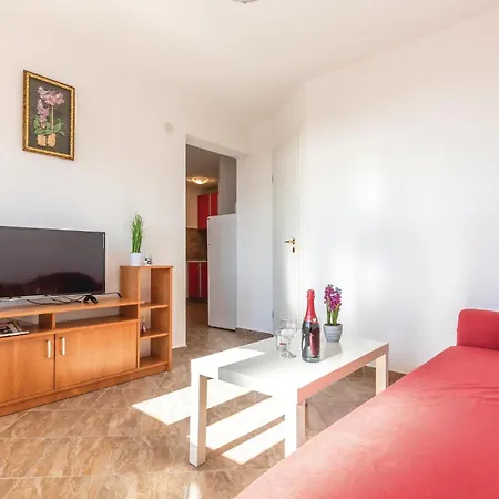 With Sea View 304 Daire Podaca